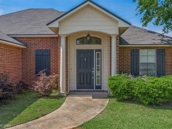 2110 Sweet Bay Circle , Bossier City, LA 71111