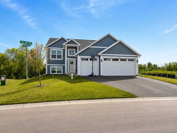 2615 Ivan Avenue NE, Saint Michael, MN 55376