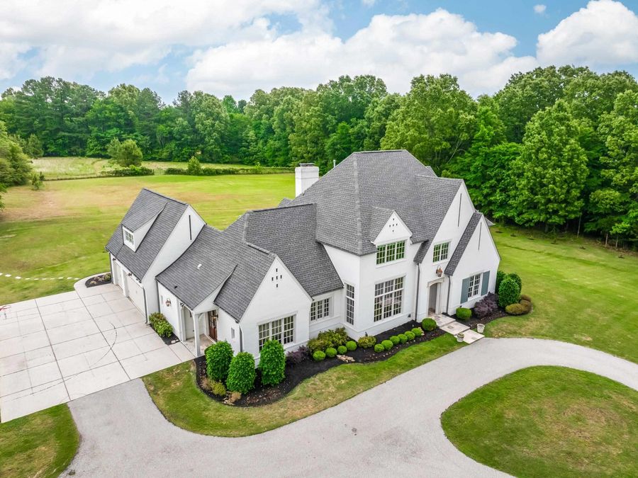 Property Image 4