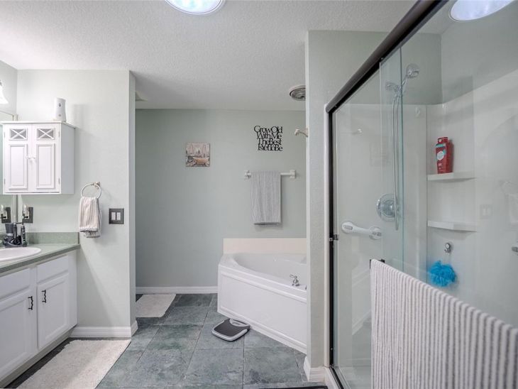 8327 SW 79th Circle, Ocala, FL 34476