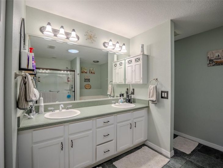 8327 SW 79th Circle, Ocala, FL 34476