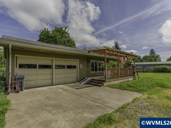 1909 Main St, Lyons, OR 97358