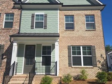 5381 GRAY BIRCH Bend, Flowery Branch, GA 30542