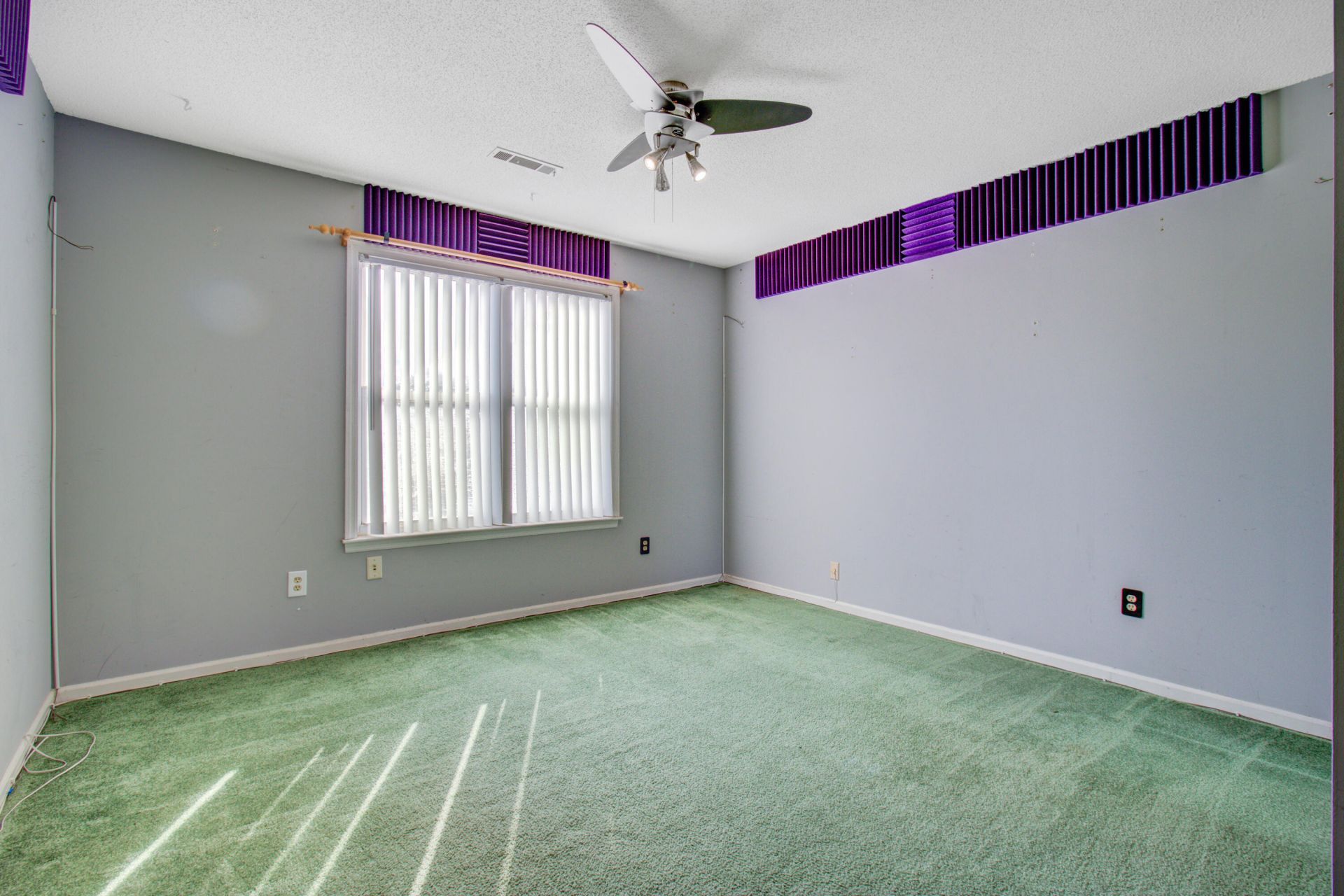 2932 Cathedral Lane Photo 33