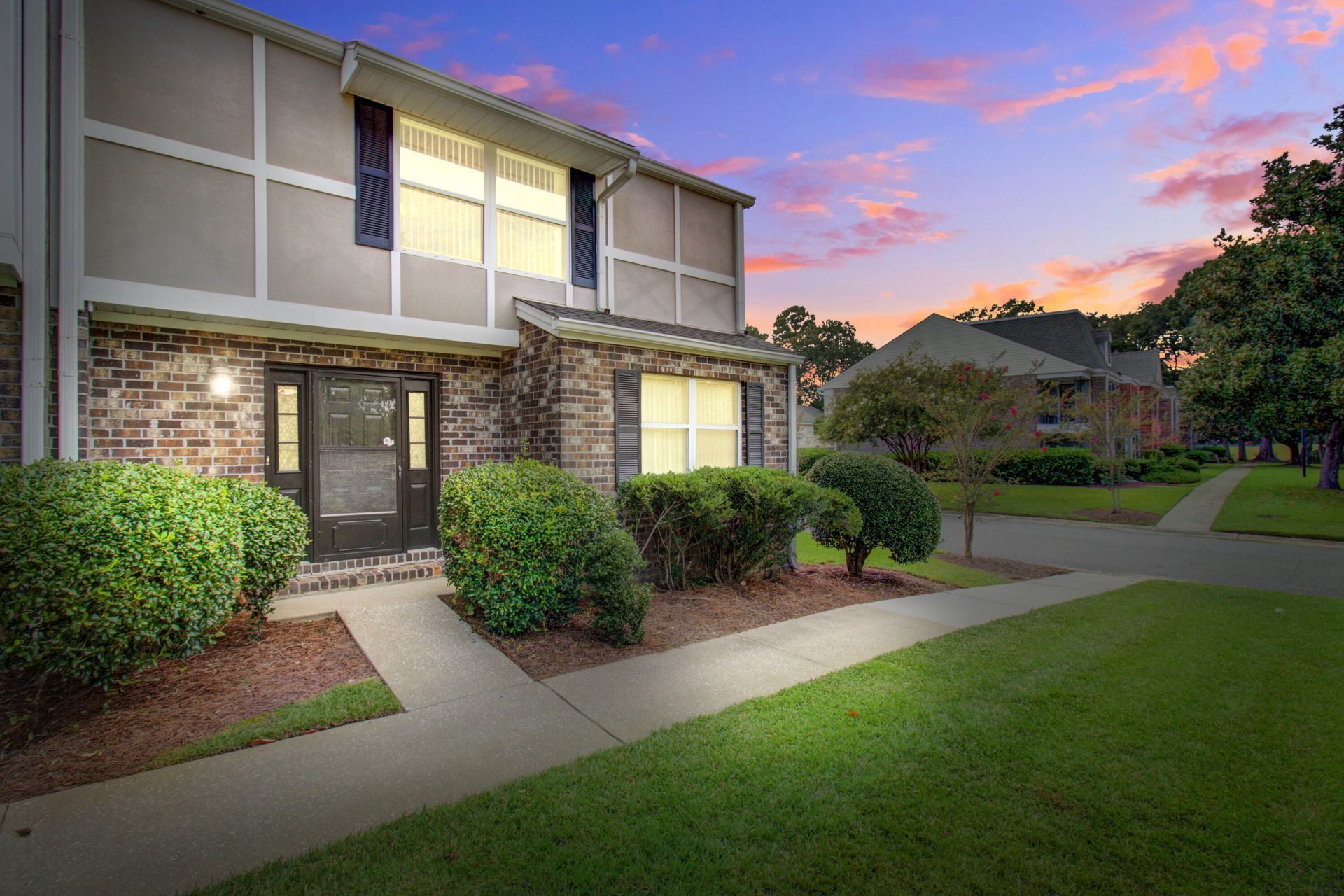 2932 Cathedral Lane Photo 48