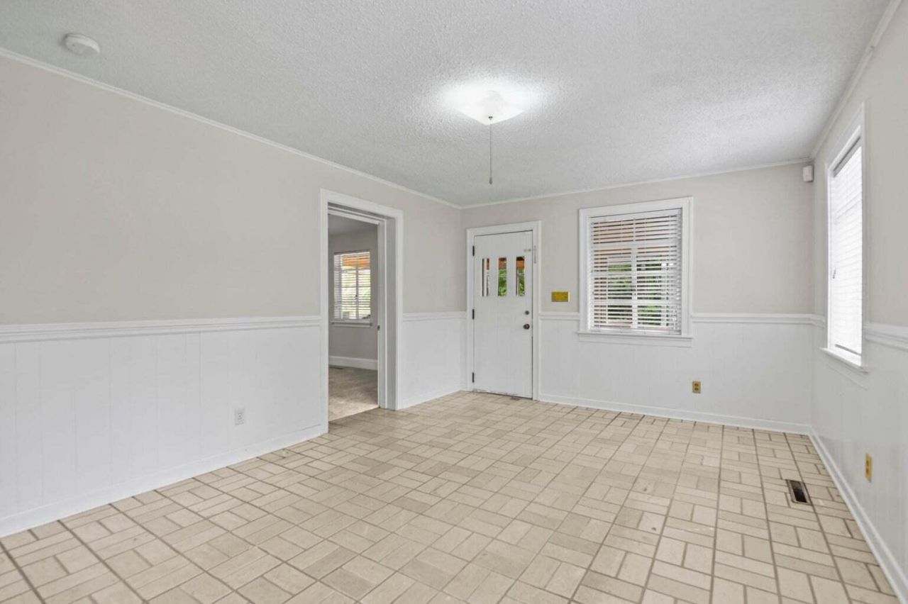 1663 Pinckney Park Drive Photo 14