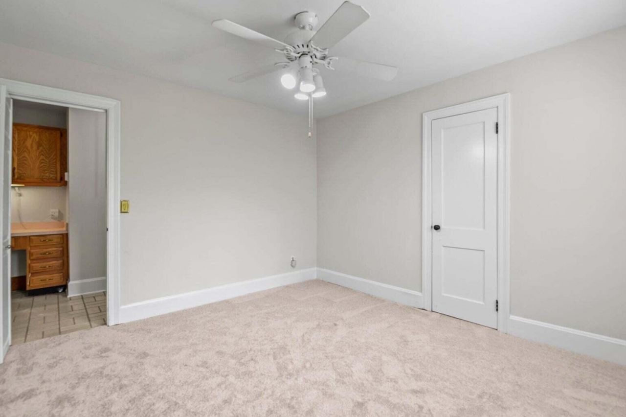 1663 Pinckney Park Drive Photo 17
