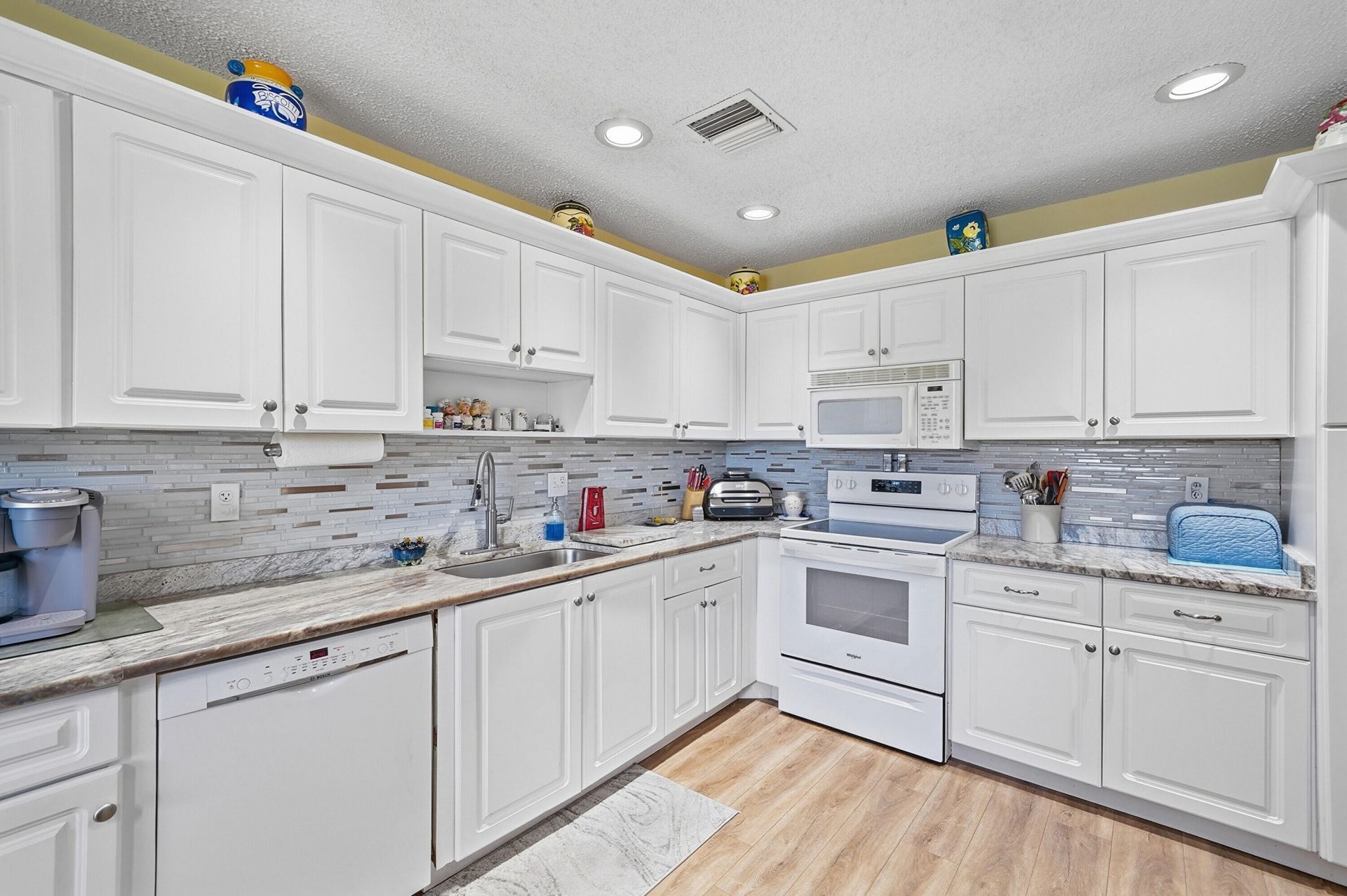 1840 NW 13th Street, Unit 102, Delray Beach, FL 33445 Photo