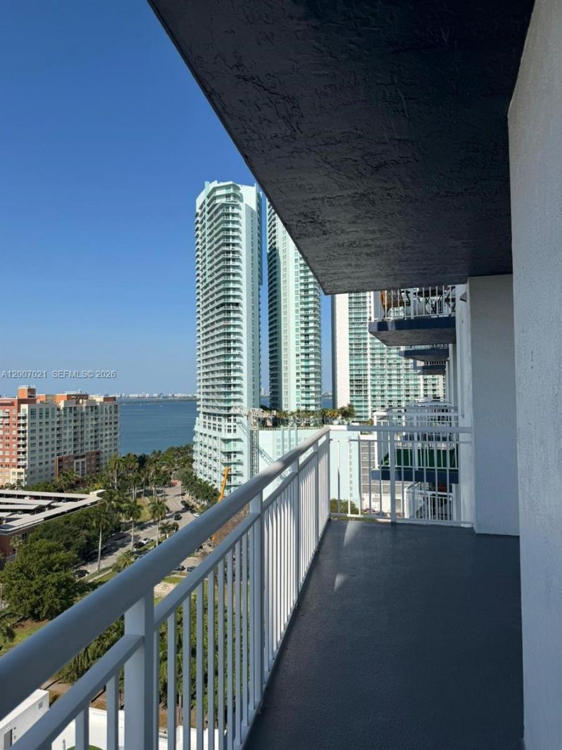 275 NE 18th St , Unit 1801, Miami, FL 33132 Photo
