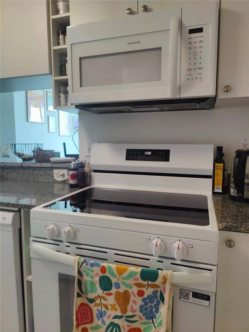 275 NE 18th St , Unit 1801, Miami, FL 33132 Photo