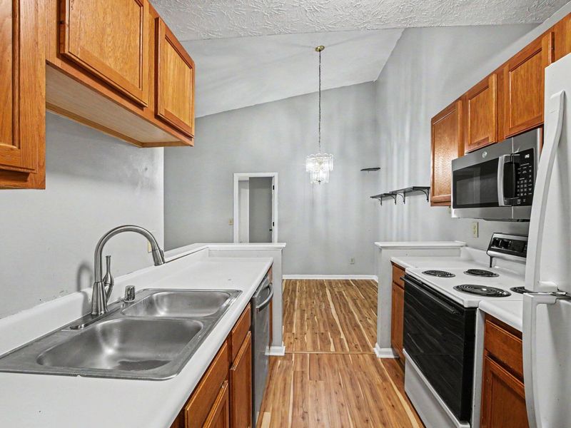 401 Poinsetta Court, Unit 12, Florence, KY 41042 Photo 7