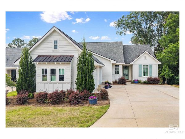 155 Hyacinth Street, Fairhope, AL 36532