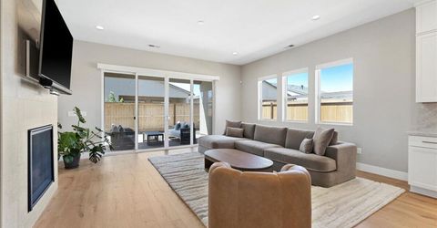 7471 Rustic Towers Drive, Sparks, NV 89436 Photo