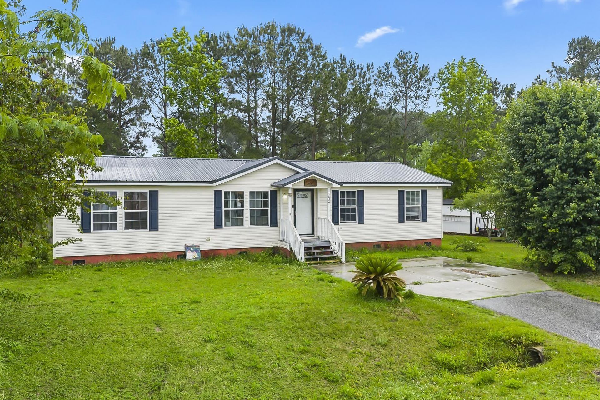 3820 Stern Dr.  Photo 4