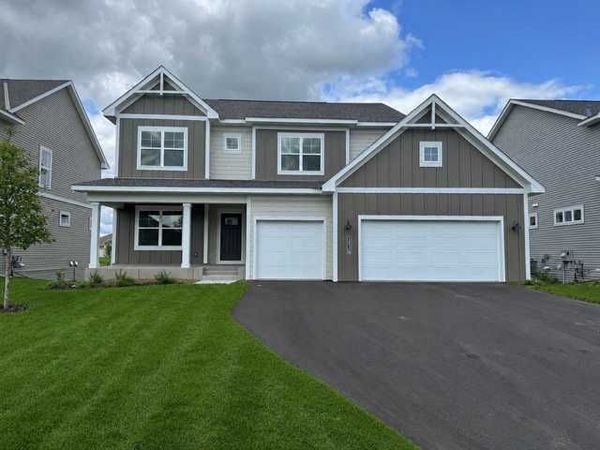 15728 Granada Avenue N, Hugo, MN 55038