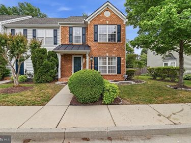 3834 DOMINION TOWNES CIRCLE, RICHMOND, VA 23223