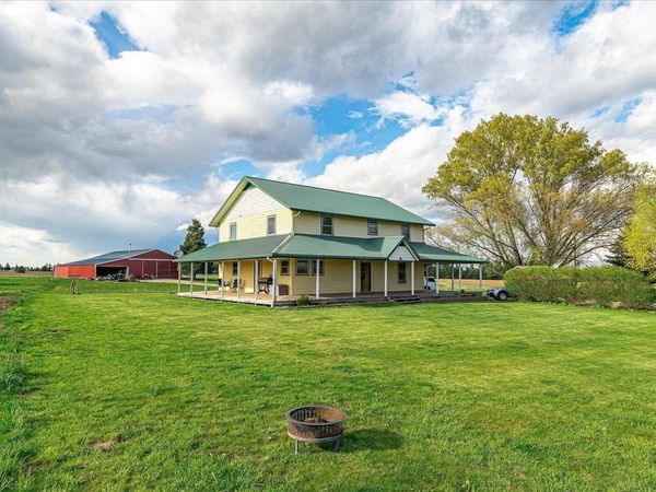 6810 W Wild Rose Rd, Deer Park, WA 99006