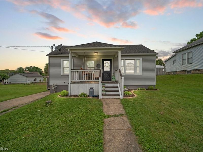 97 E Main Street , Zanesville, OH 43701 Photo 3