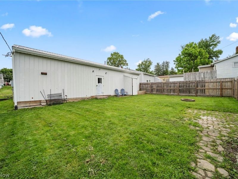 97 E Main Street , Zanesville, OH 43701 Photo 48