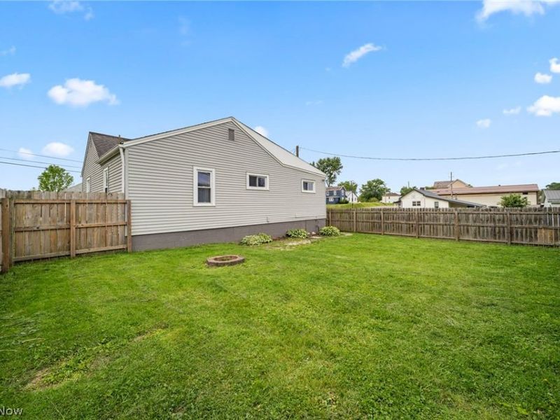 97 E Main Street , Zanesville, OH 43701 Photo 50