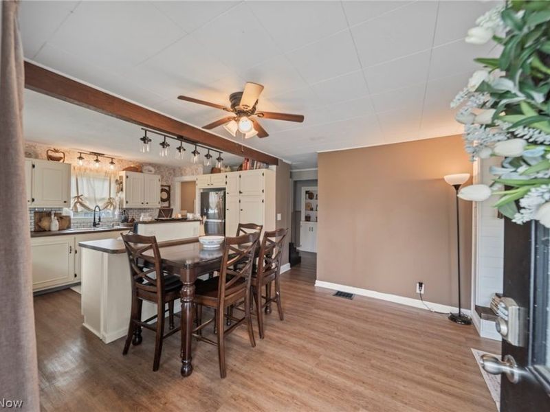97 E Main Street , Zanesville, OH 43701 Photo 7