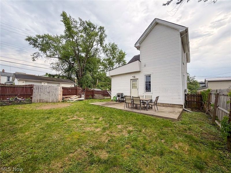 401 5th Street , Wellsville, OH 43968 Photo 12