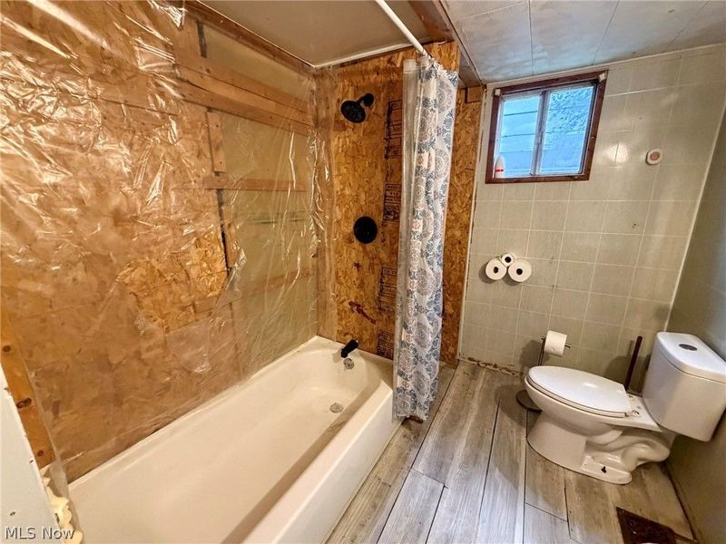 401 5th Street , Wellsville, OH 43968 Photo 4