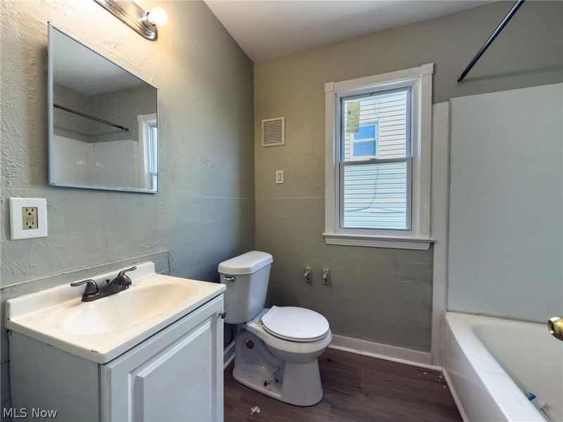 11825 Avon Avenue , Cleveland, OH 44105 Photo 5