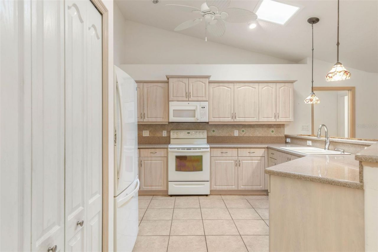 4 Porter Place , Palm Coast, FL 32164 Photo
