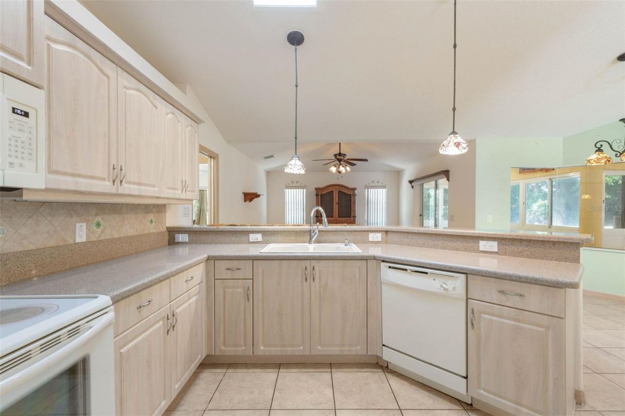 4 Porter Place , Palm Coast, FL 32164 Photo