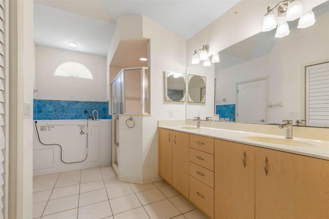4 Porter Place , Palm Coast, FL 32164 Photo