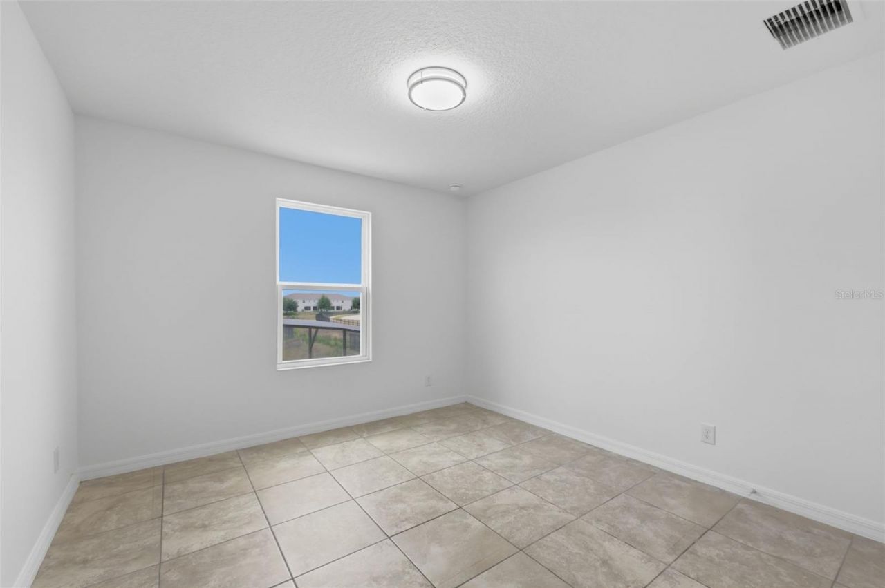 652 Samuel Place, Davenport, FL 33837 Photo