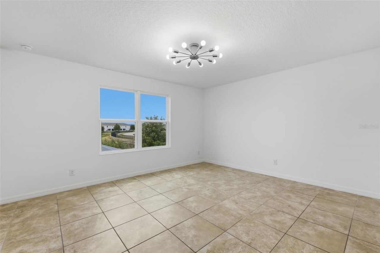 652 Samuel Place, Davenport, FL 33837 Photo