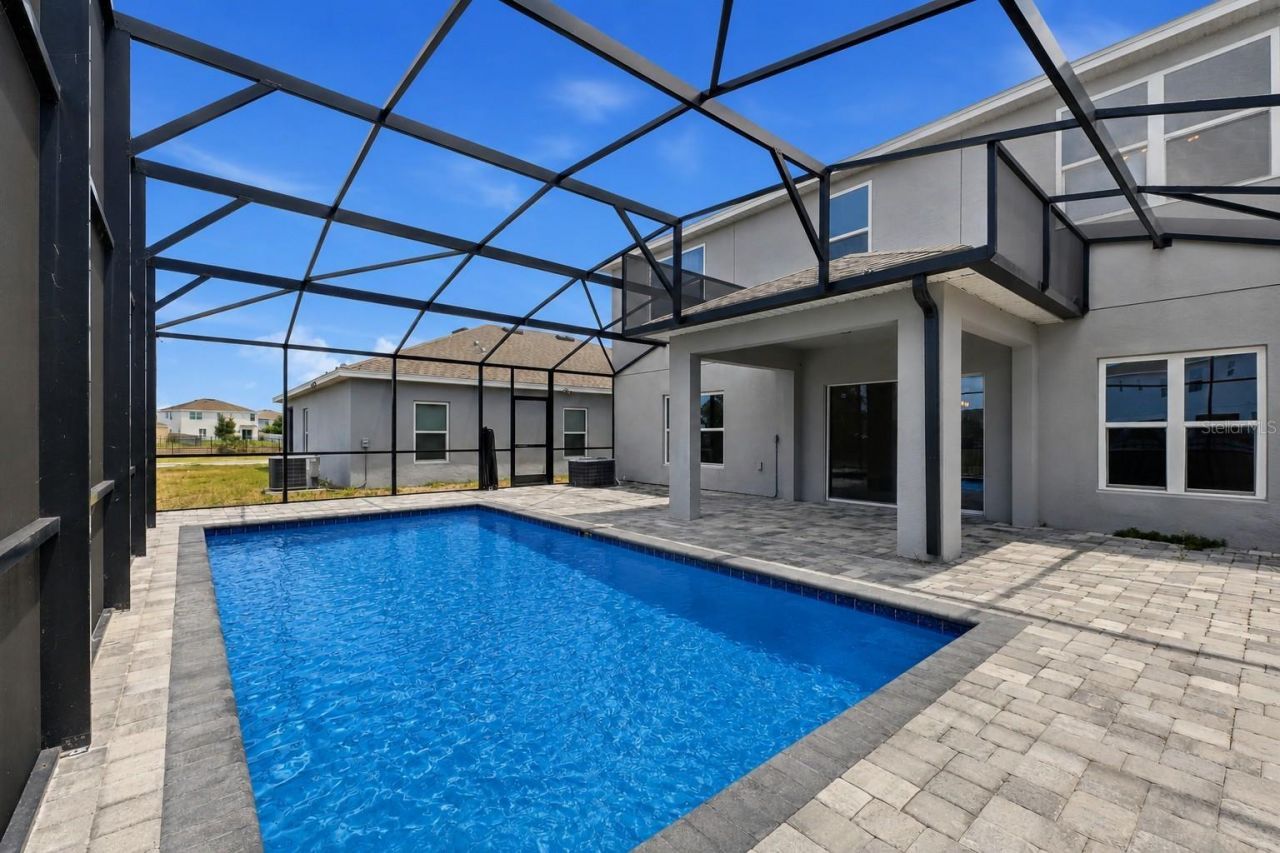 652 Samuel Place, Davenport, FL 33837 Photo