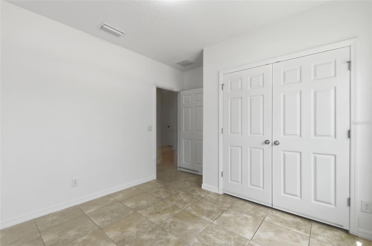 652 Samuel Place, Davenport, FL 33837 Photo