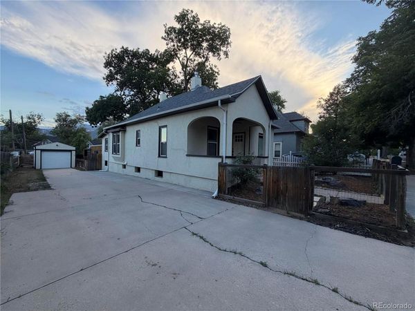 911 W Pikes Peak Avenue, Colorado Springs, CO 80905