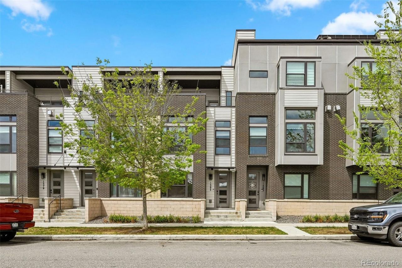 1585 N Perry Street, Denver, CO 80204 Main Photo
