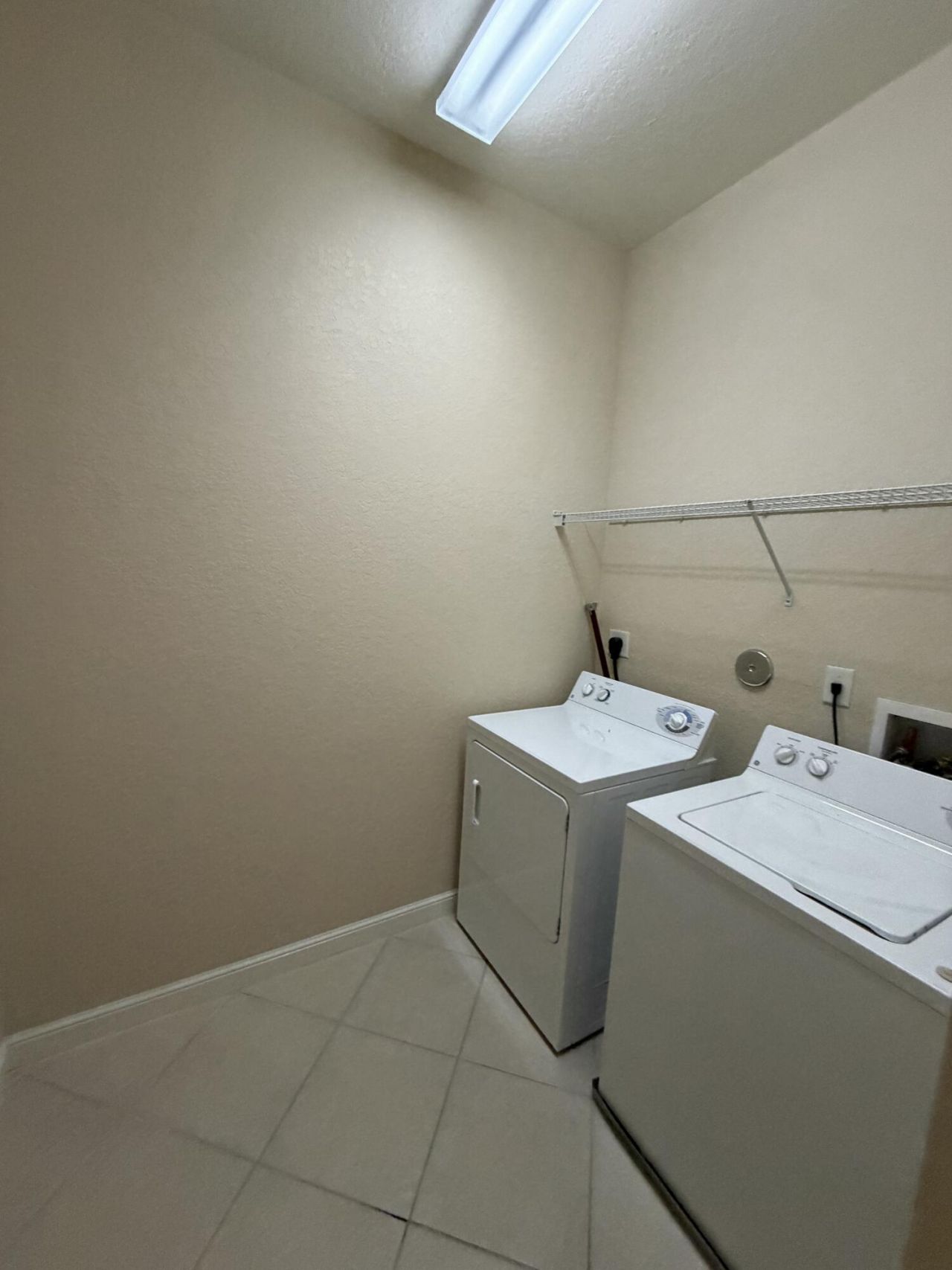 499 Corte Madera Lane, Unit 1, West Palm Beach, FL 33401 Photo