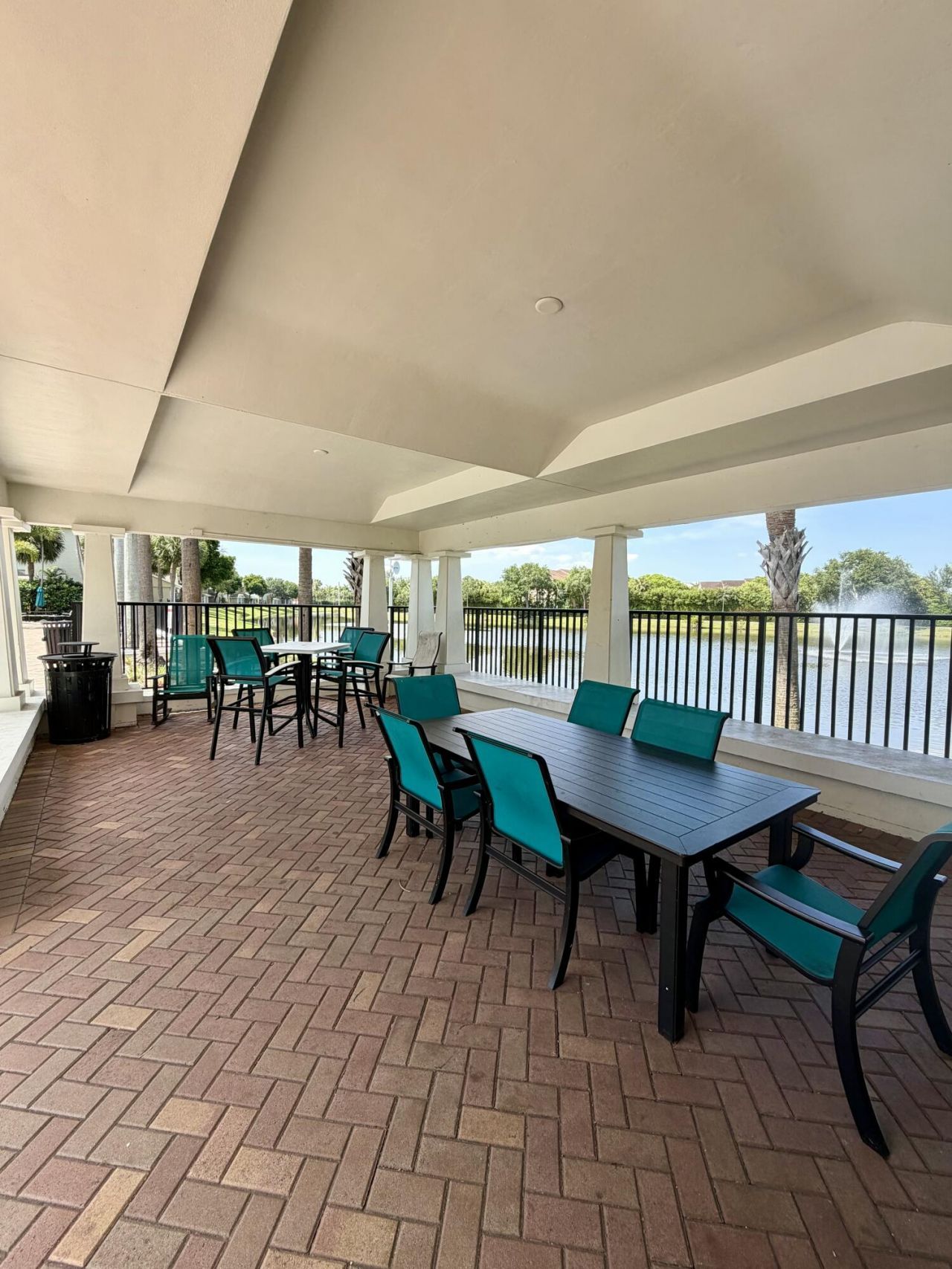 499 Corte Madera Lane, Unit 1, West Palm Beach, FL 33401 Photo