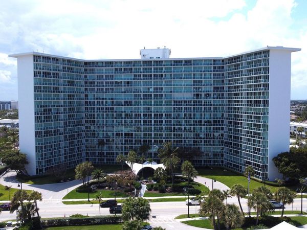 333 NE 21st Avenue, Unit 1704, Deerfield Beach, FL 33441