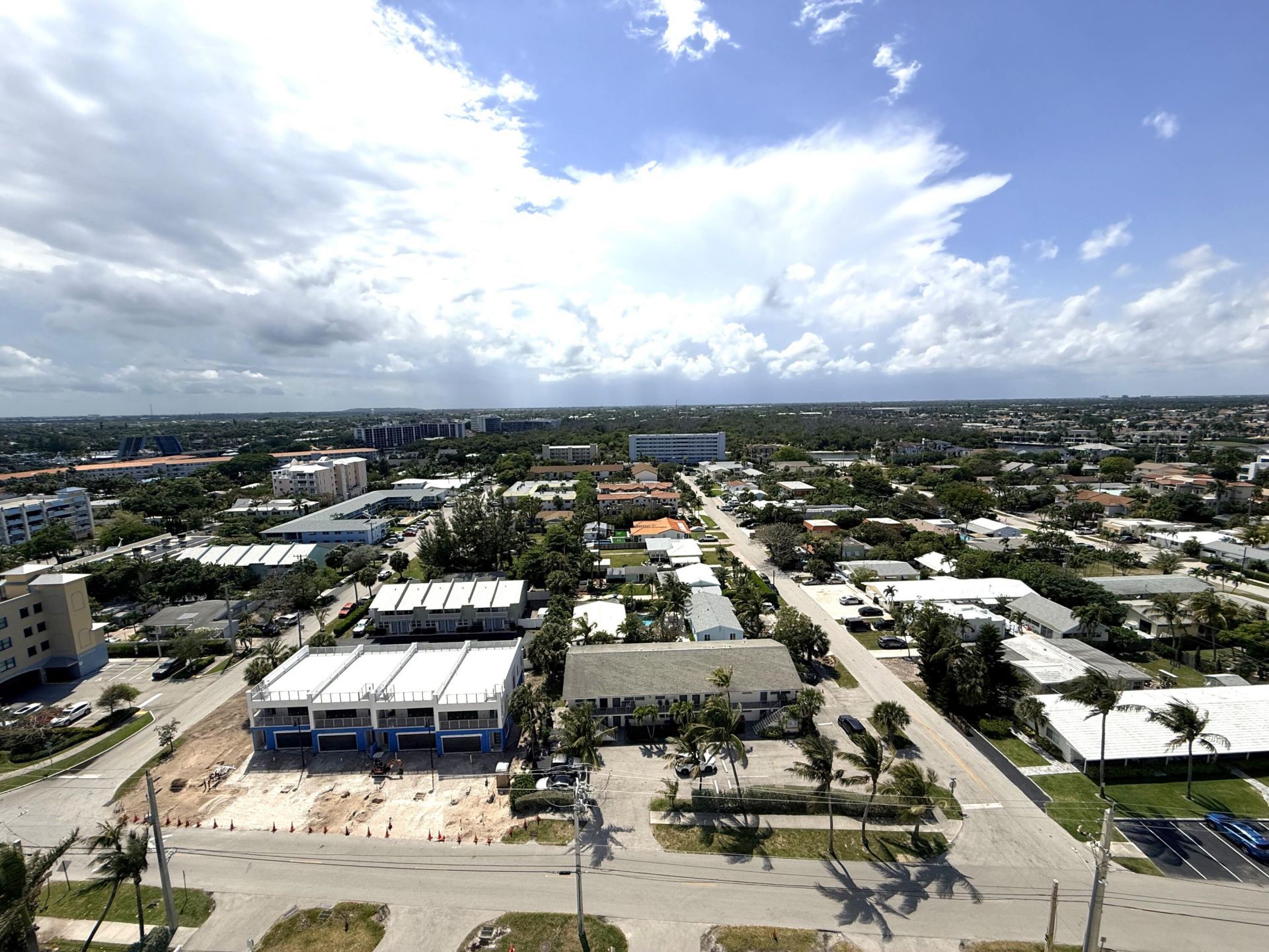 333 NE 21st Avenue, Unit 1704, Deerfield Beach, FL 33441 Photo