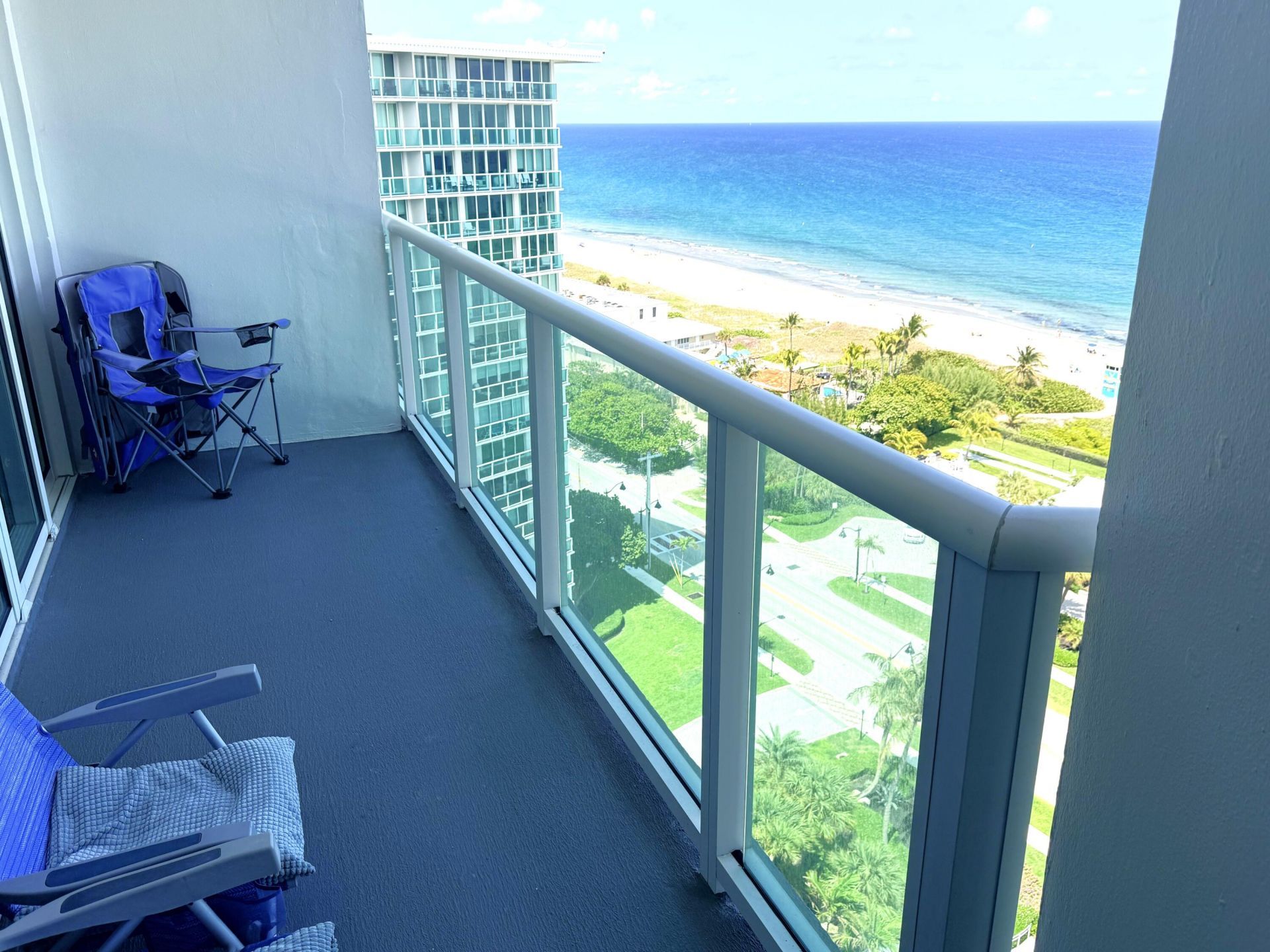 333 NE 21st Avenue, Unit 1704, Deerfield Beach, FL 33441 Photo