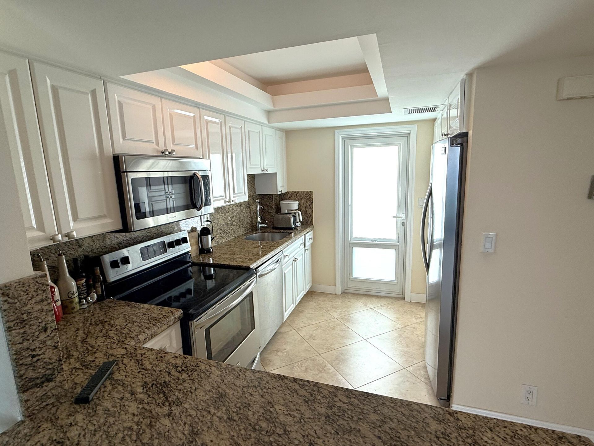 333 NE 21st Avenue, Unit 1704, Deerfield Beach, FL 33441 Photo