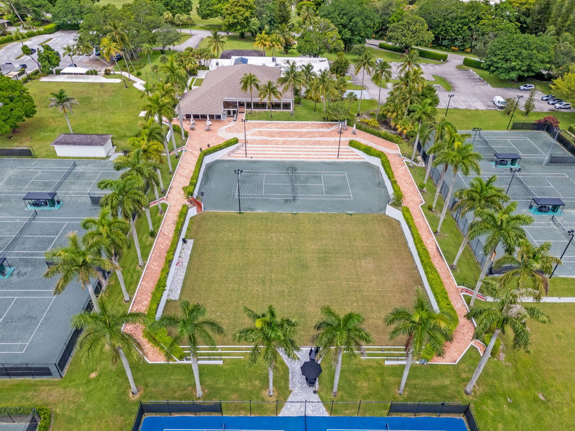 2514 Windsor Way Court, Wellington, FL 33414 Photo