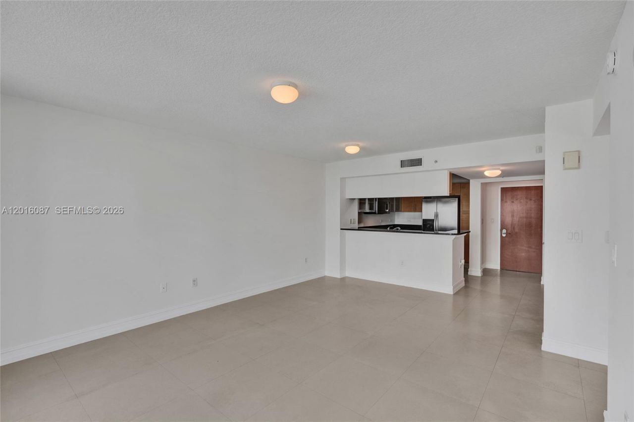 31 SE 5th St, Unit 2305, Miami, FL 33131 Photo