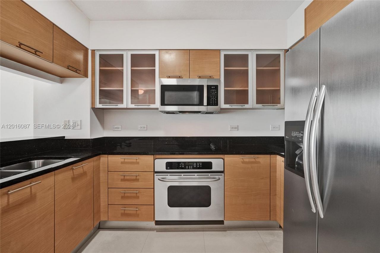 31 SE 5th St, Unit 2305, Miami, FL 33131 Photo