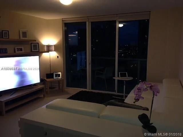 31 SE 5th St , Unit 2305, Miami, FL 33131 Photo