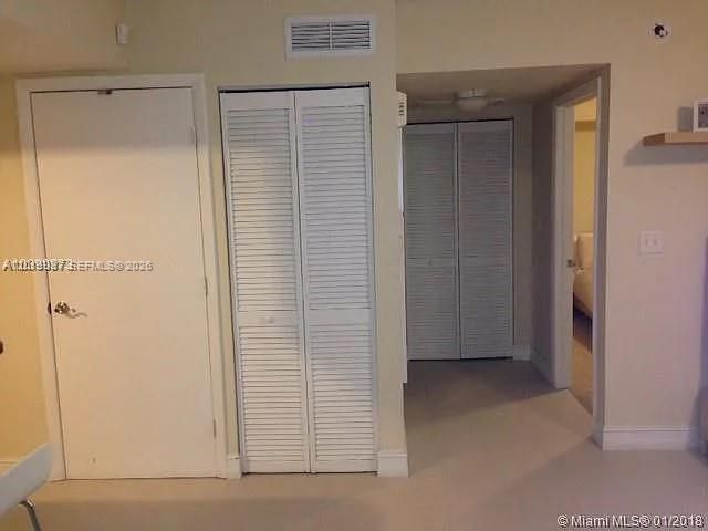 31 SE 5th St , Unit 2305, Miami, FL 33131 Photo