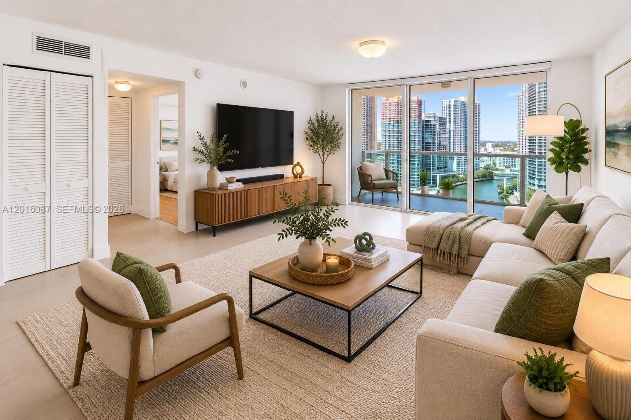 31 SE 5th St, Unit 2305, Miami, FL 33131 Photo