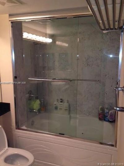31 SE 5th St , Unit 2305, Miami, FL 33131 Photo